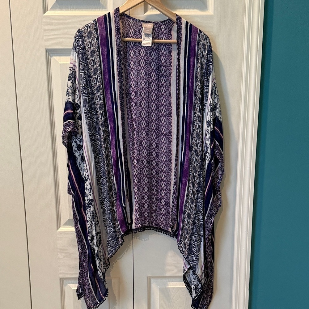 # Chico's L/XL Purple Patterned Poncho/Ruana